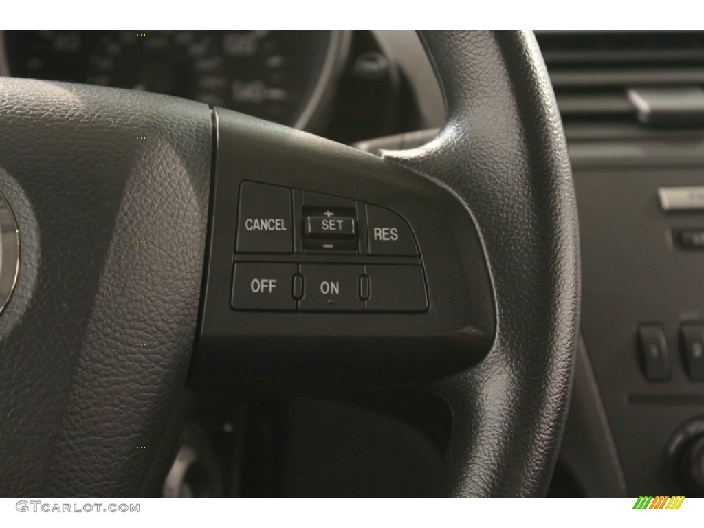 2010 Mazda MAZDA3 i Sport 4 Door Controls Photo #66102174