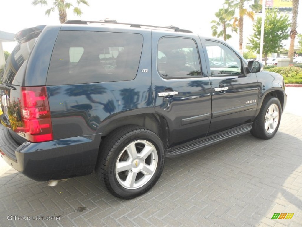 2007 Tahoe LTZ - Dark Blue Metallic / Light Cashmere/Ebony photo #7