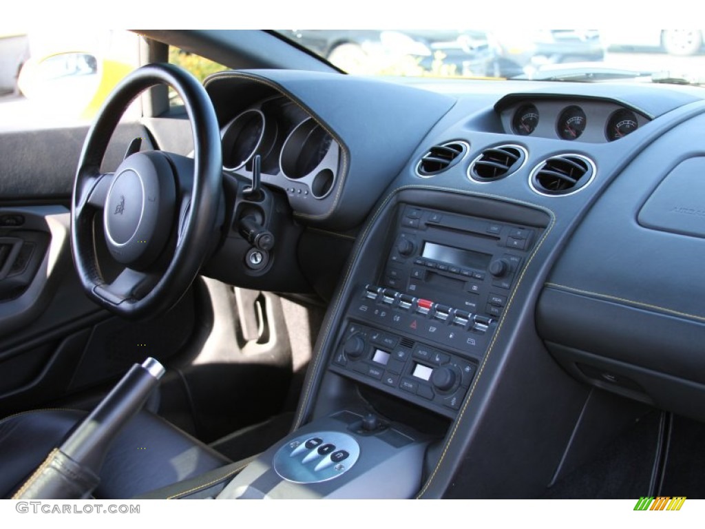 2004 Lamborghini Gallardo Coupe Nero Perseus Dashboard Photo #66105945