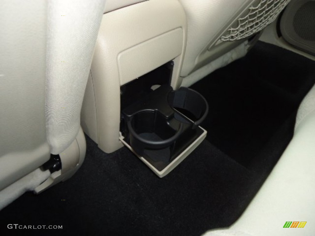 2009 Outback 2.5i Special Edition Wagon - Harvest Gold Metallic / Warm Ivory photo #25