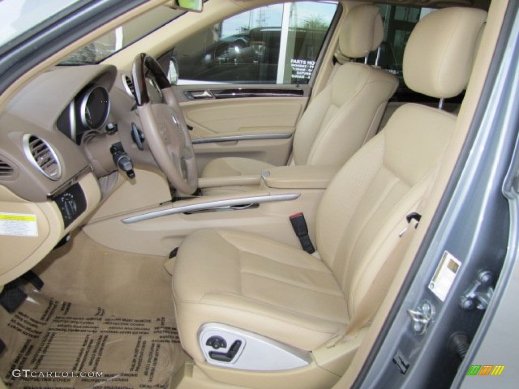 Cashmere Interior 2010 Mercedes-Benz GL 550 4Matic Photo #66107790