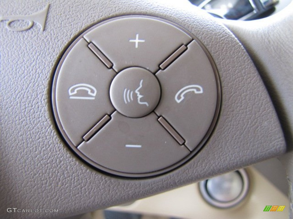 2010 Mercedes-Benz GL 550 4Matic Controls Photo #66107931