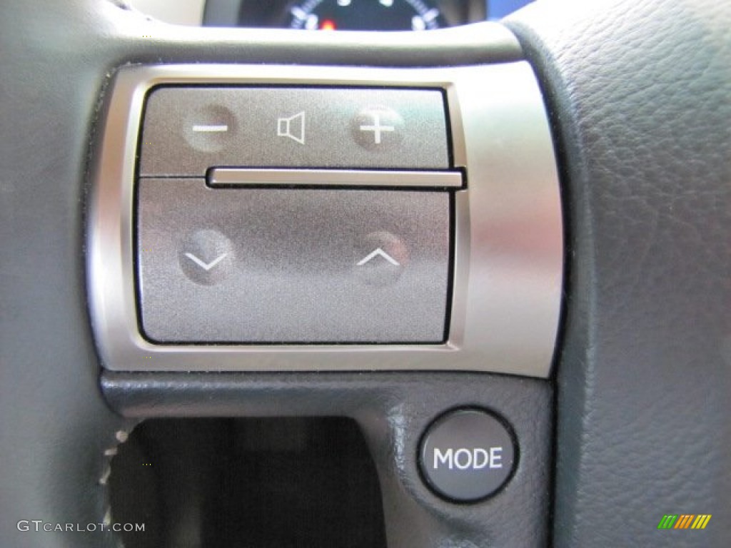 2010 Lexus GX 460 Controls Photo #66108399
