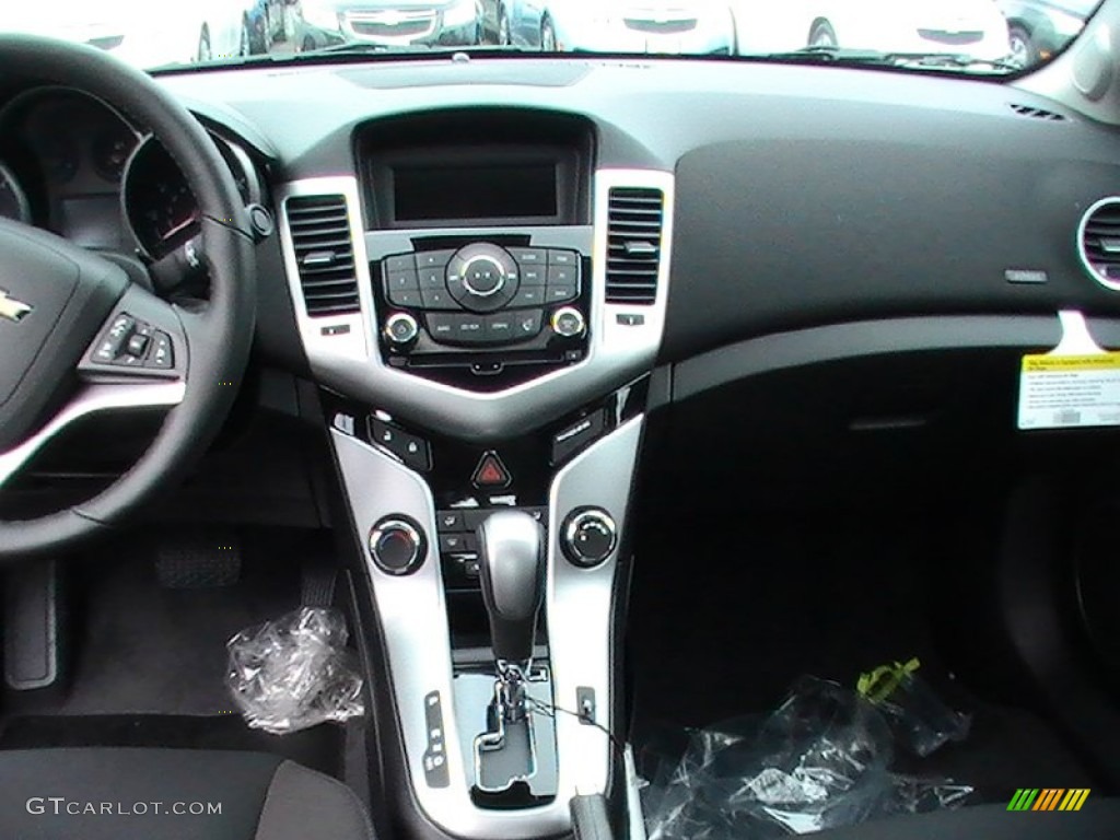 2012 Cruze LT - Blue Topaz Metallic / Jet Black photo #4