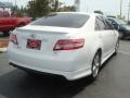 Super White - Camry LE Photo No. 5
