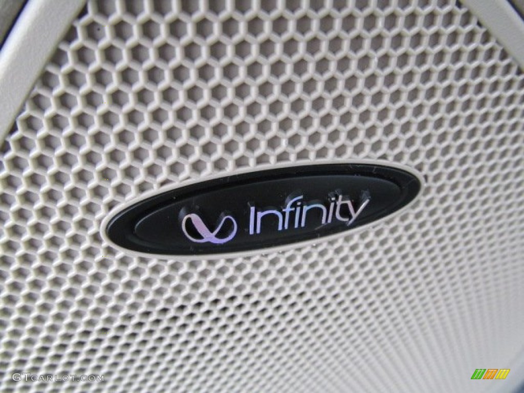2008 Hyundai Santa Fe Limited 4WD Audio System Photos