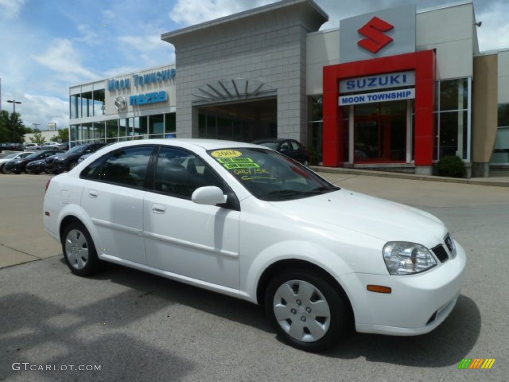 2004 Forenza S - Absolute White / Gray photo #1