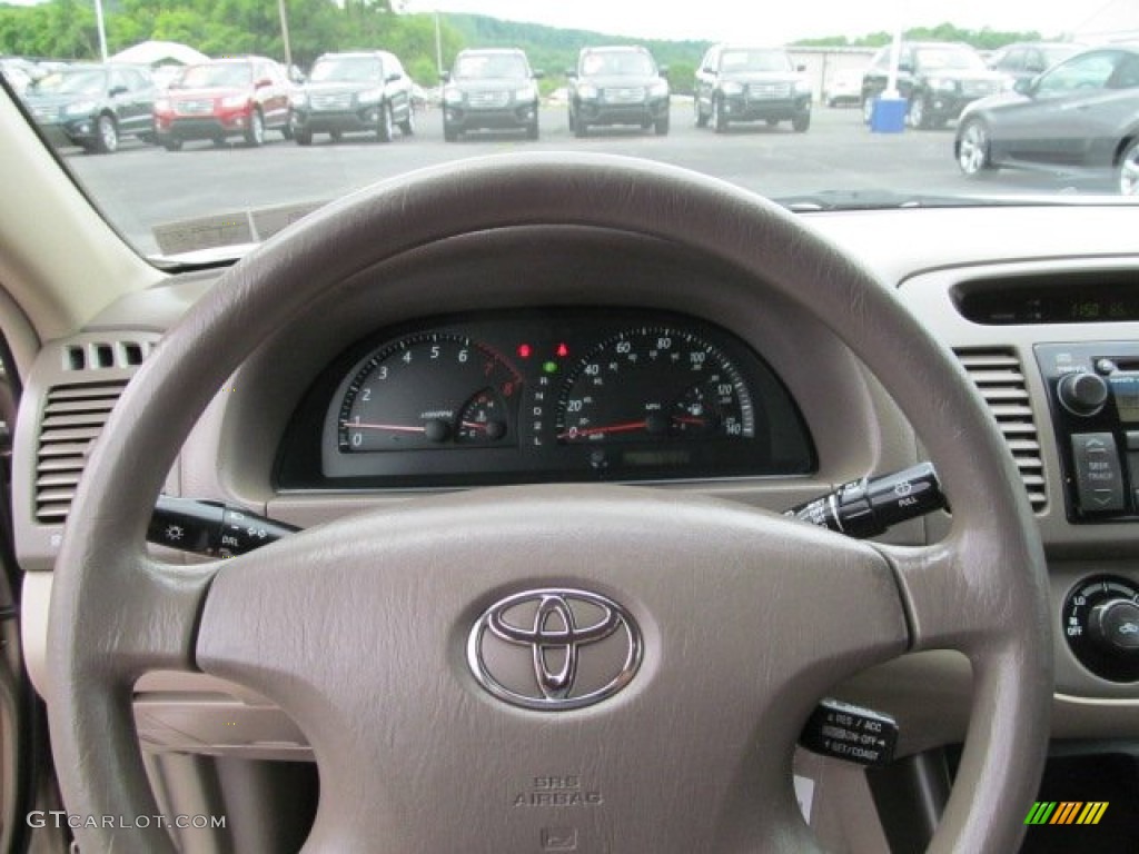 2003 Camry LE - Desert Sand Mica / Taupe photo #16