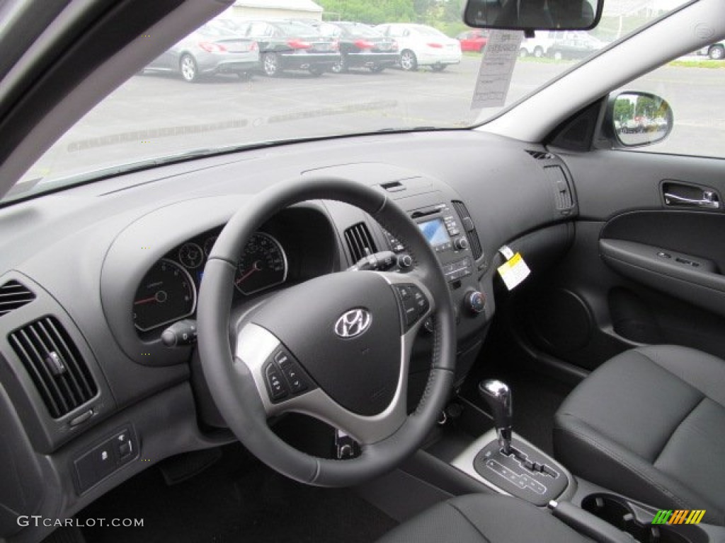 2012 Hyundai Elantra SE Touring Black Dashboard Photo #66111653