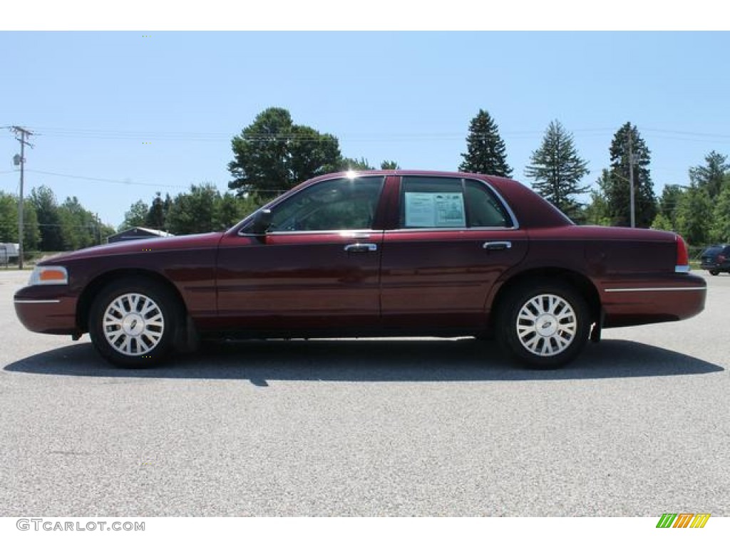 2005 Crown Victoria LX - Dark Toreador Red Metallic / Light Flint photo #8