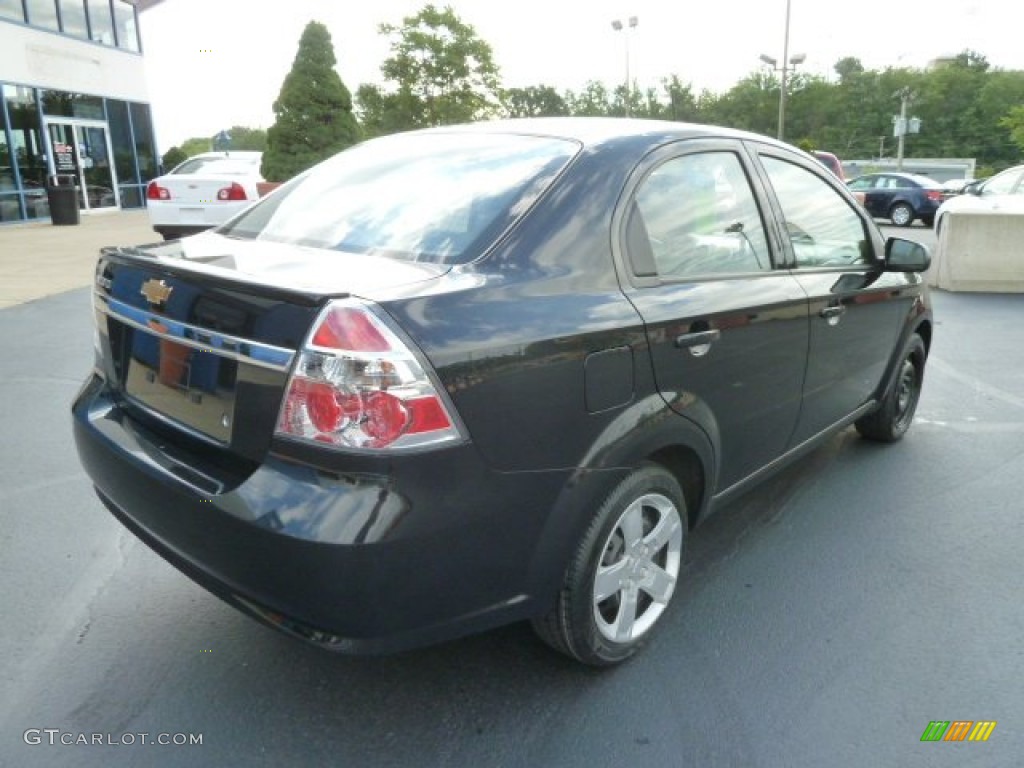 2010 Aveo LT Sedan - Black Granite / Charcoal photo #2