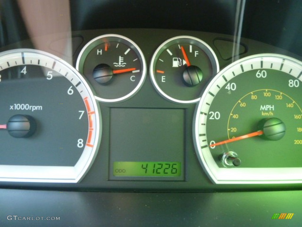 2010 Aveo LT Sedan - Black Granite / Charcoal photo #20
