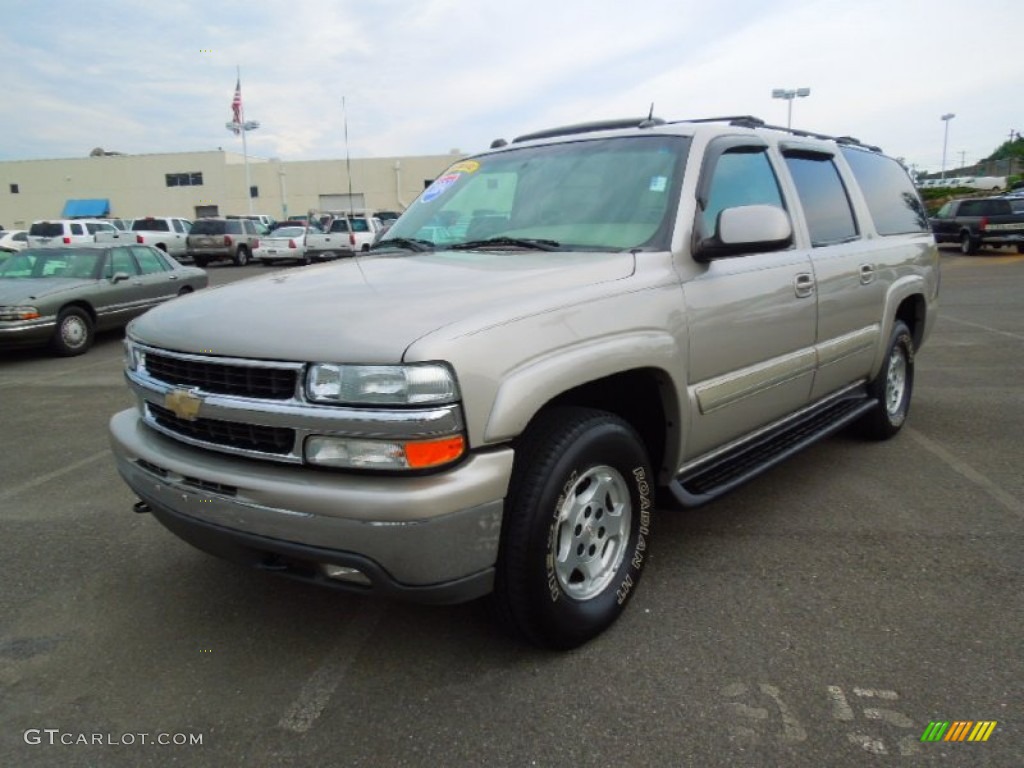 2004 Suburban 1500 LT 4x4 - Silver Birch Metallic / Tan/Neutral photo #1