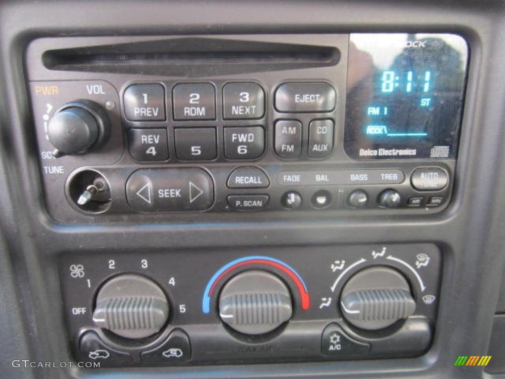 1999 Chevrolet Silverado 1500 LS Regular Cab Controls Photo #66117311