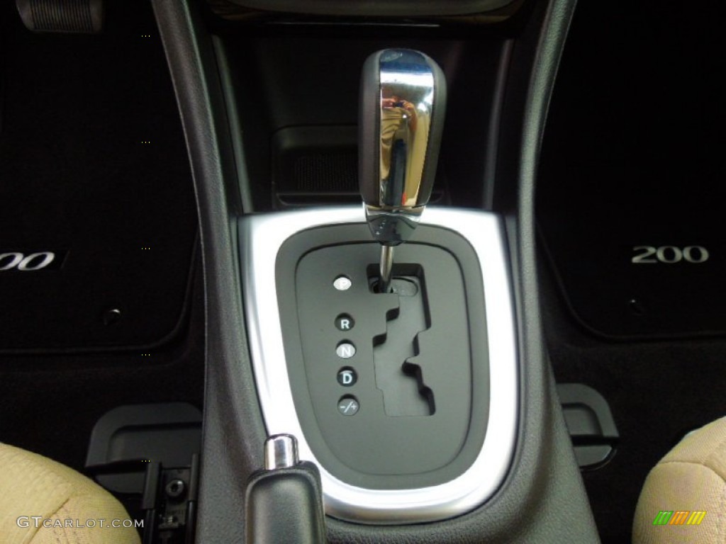 2012 Chrysler 200 Touring Sedan 6 Speed AutoStick Automatic Transmission Photo #66118836