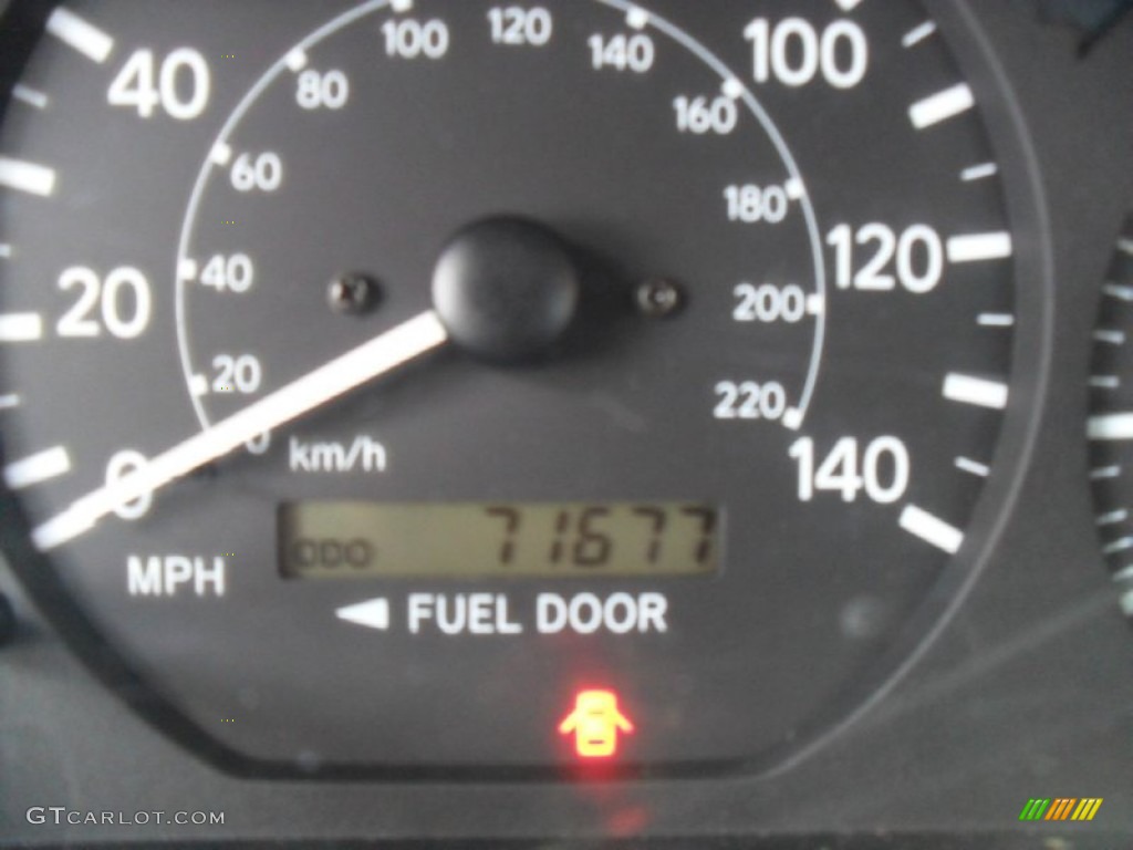 2000 Camry CE - Cashmere Beige Metallic / Gray photo #5