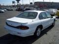 1998 Arctic White Pontiac Bonneville SE  photo #5