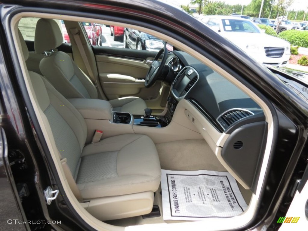 2012 300  - Luxury Brown Pearl / Black/Light Frost Beige photo #8