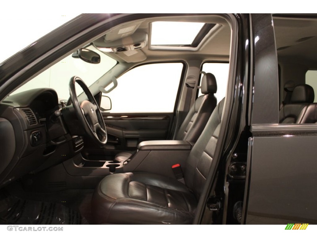 2004 Explorer Limited 4x4 - Black / Graphite photo #8