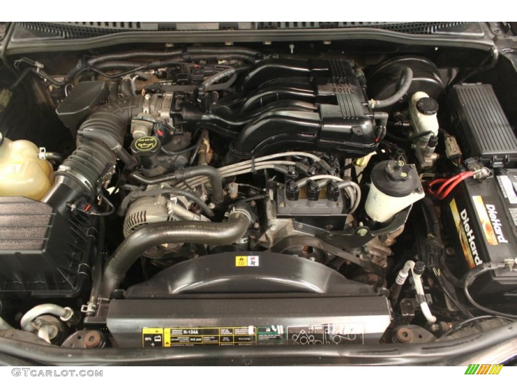 2004 Ford Explorer Limited 4x4 4.0 Liter SOHC 12-Valve V6 Engine Photo