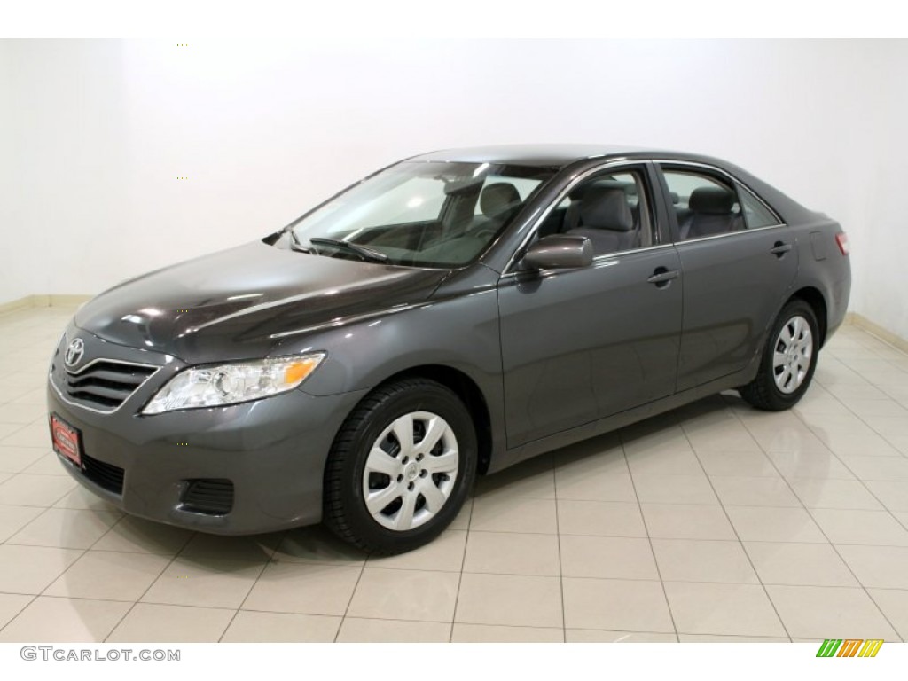 Magnetic Gray Metallic 2010 Toyota Camry LE Exterior Photo #66120042