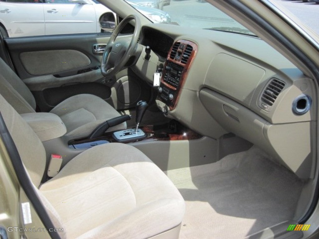 2004 Sonata V6 - Desert Sand / Beige photo #5