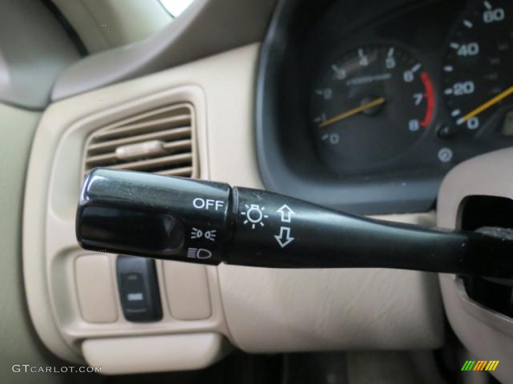 2000 Honda Accord LX V6 Sedan Controls Photo #66120435