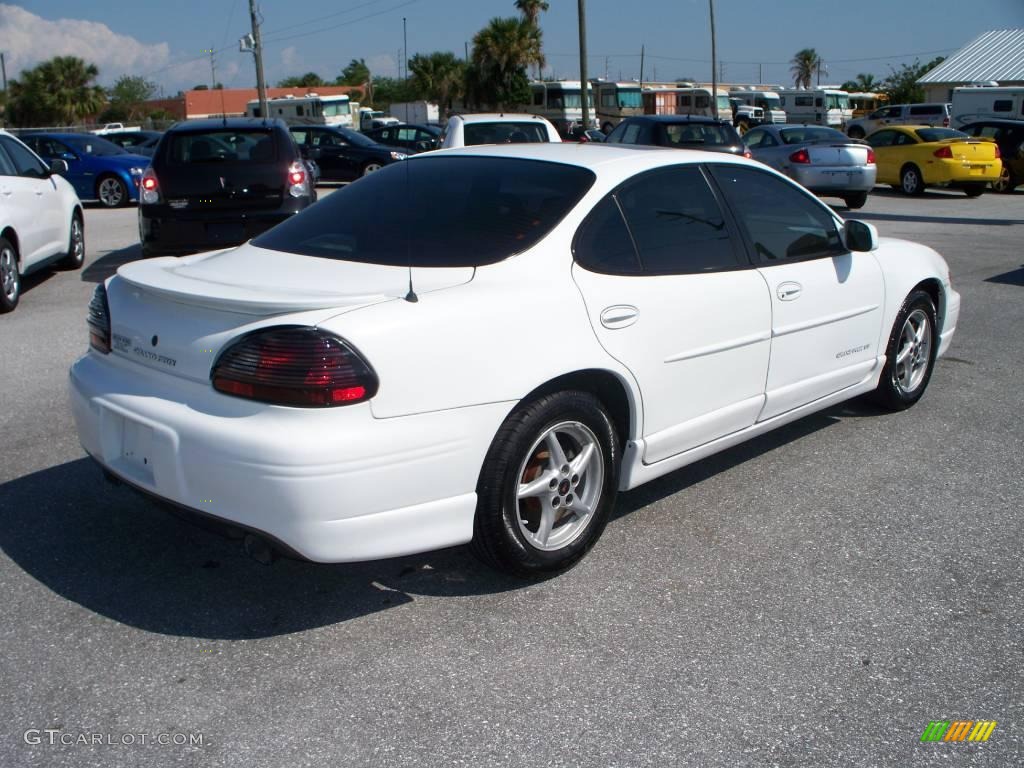 1999 Pontiac Grand Prix GT White 4 door