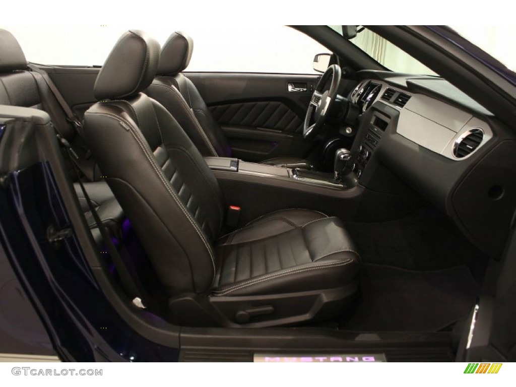 2012 Mustang V6 Premium Convertible - Kona Blue Metallic / Charcoal Black photo #24