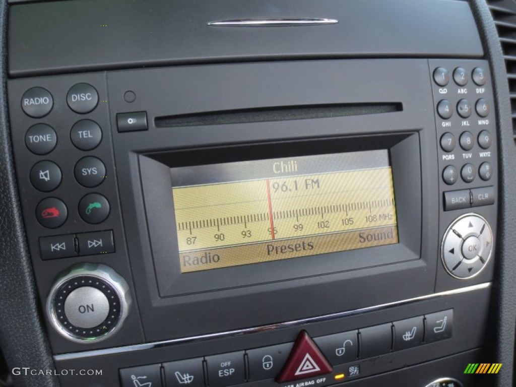 2009 Mercedes-Benz SLK 300 Roadster Audio System Photo #66124061