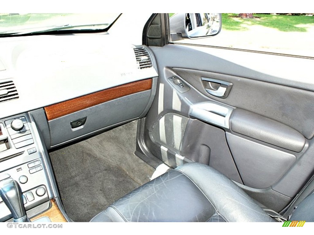 2006 XC90 V8 AWD - Magic Blue Metallic / Graphite photo #30