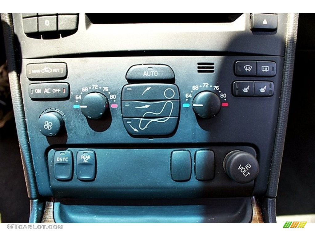2006 XC90 V8 AWD - Magic Blue Metallic / Graphite photo #39