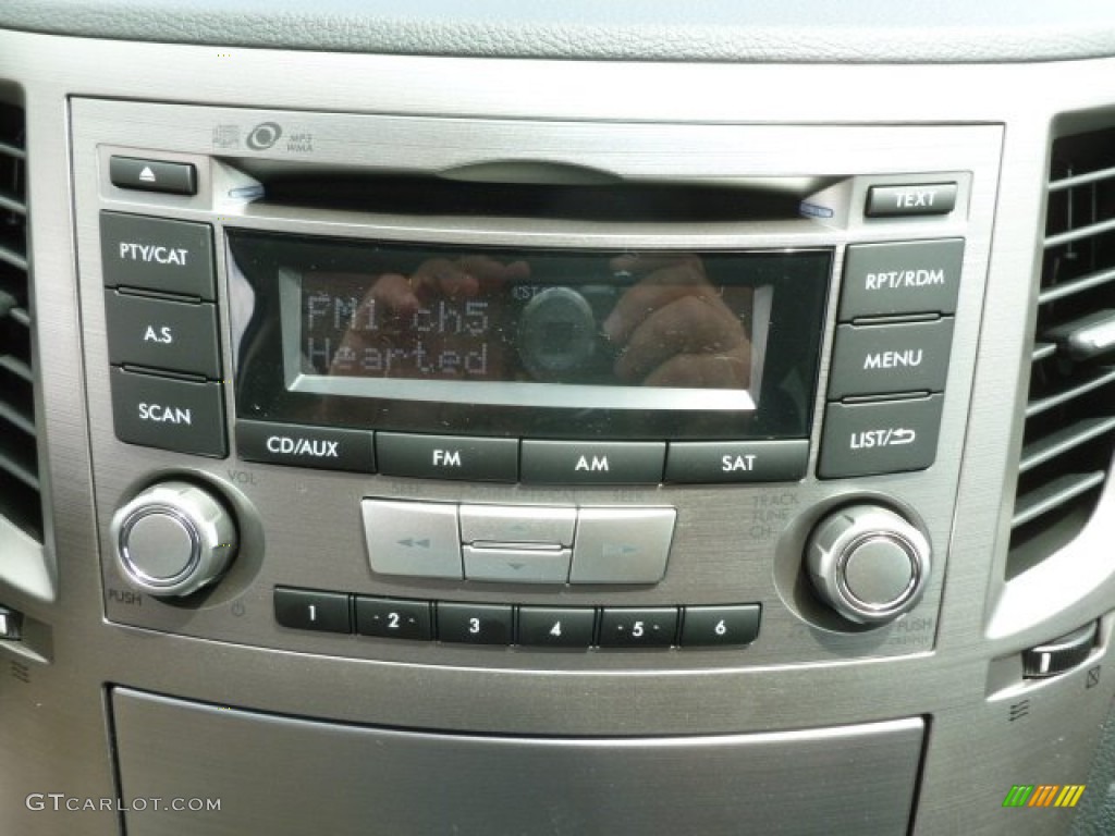 2012 Subaru Outback 2.5i Premium Audio System Photo #66127553