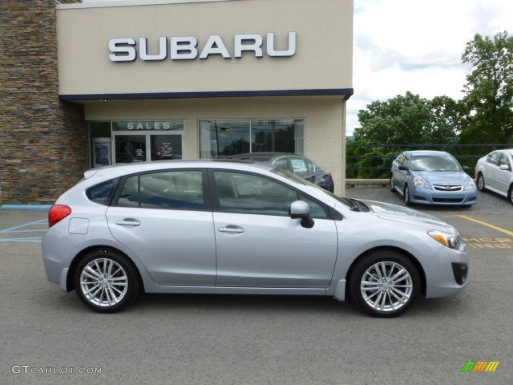 2012 Impreza 2.0i Premium 5 Door - Ice Silver Metallic / Black photo #7