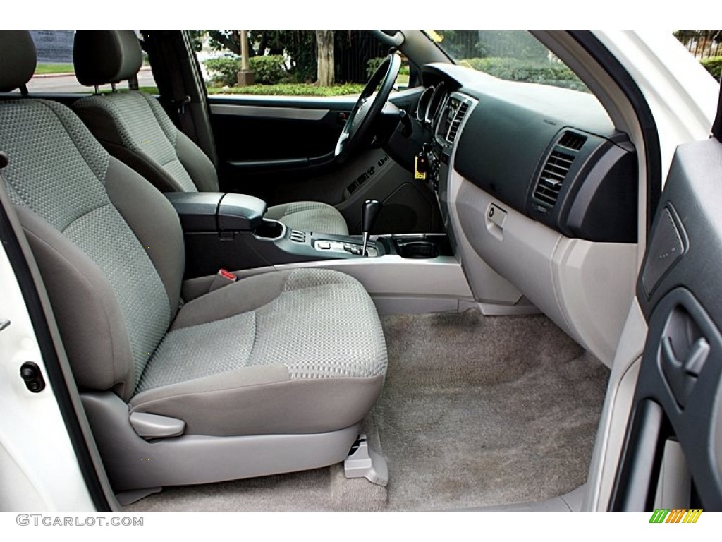 Stone Gray Interior 2006 Toyota 4Runner SR5 Photo #66128021