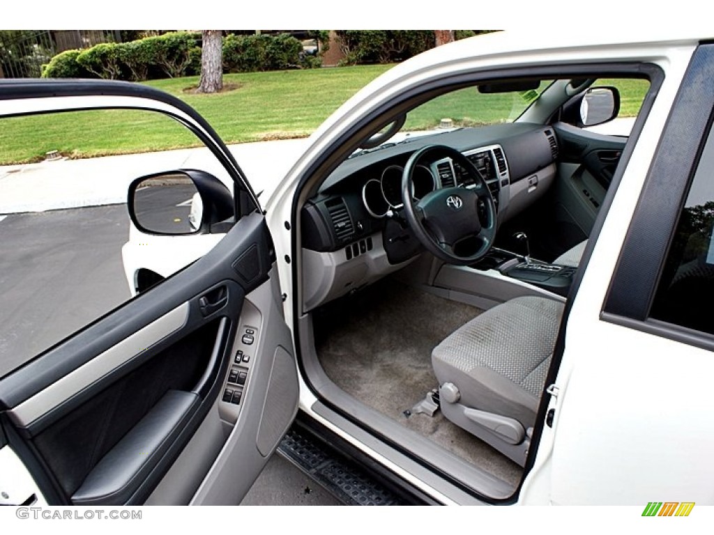 Stone Gray Interior 2006 Toyota 4Runner SR5 Photo #66128240