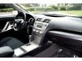 Classic Silver Metallic - Camry SE Photo No. 14