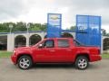Victory Red - Avalanche LT 4x4 Photo No. 2