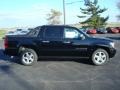 Black - Avalanche LTZ 4x4 Photo No. 6