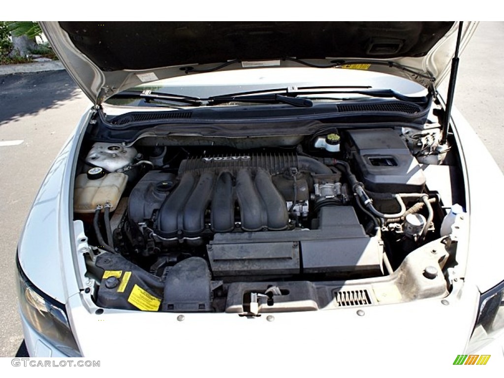 2005 Volvo S40 2.4i 2.4 Liter DOHC 20 Valve Inline 5 Cylinder Engine Photo #66132686