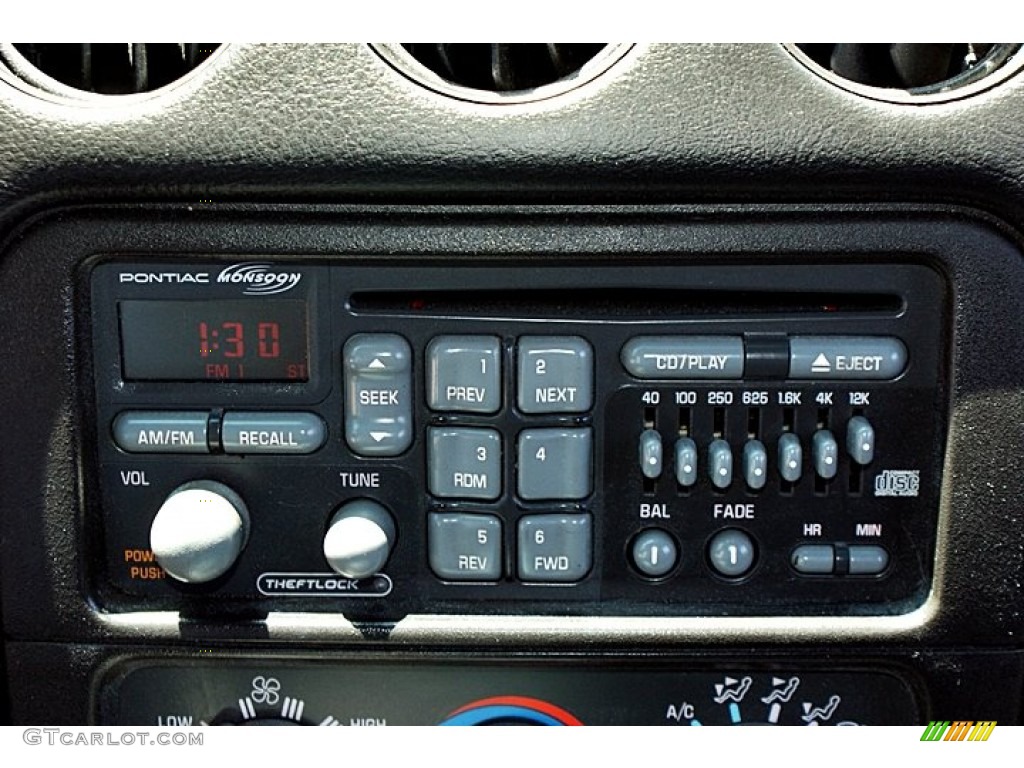 2001 Pontiac Firebird Coupe Audio System Photos