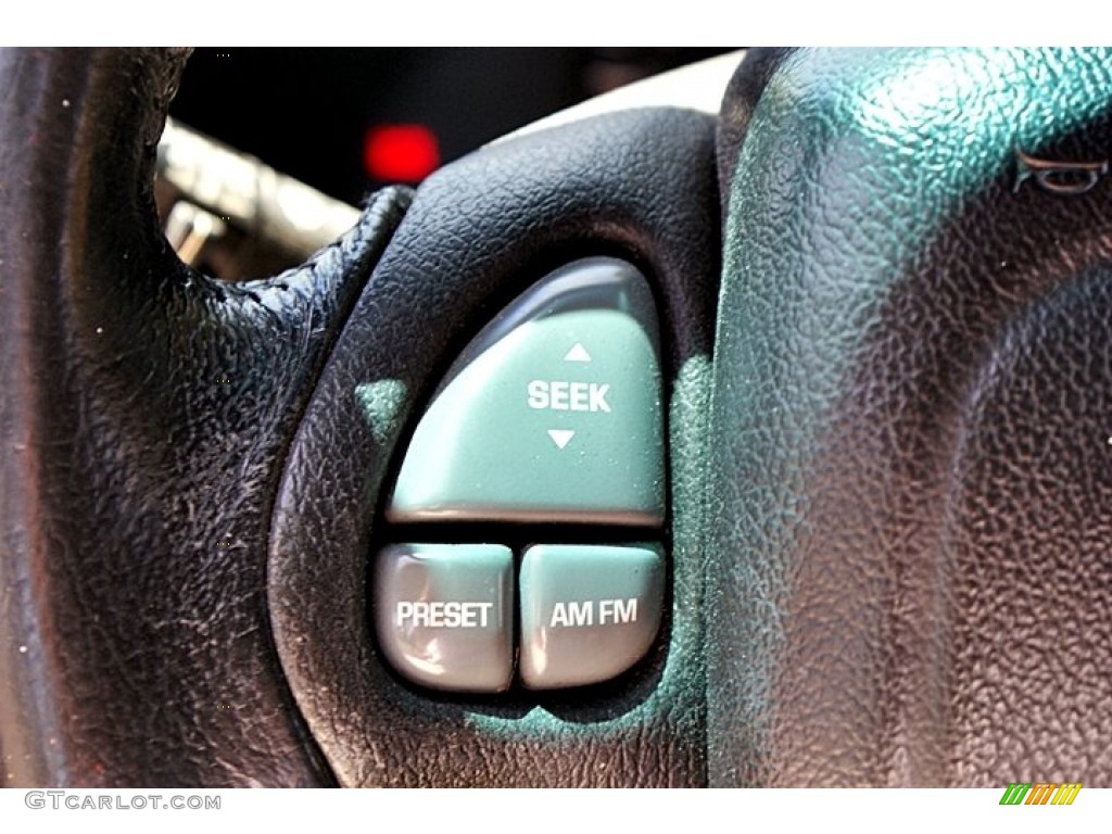 2001 Pontiac Firebird Coupe Controls Photo #66133697