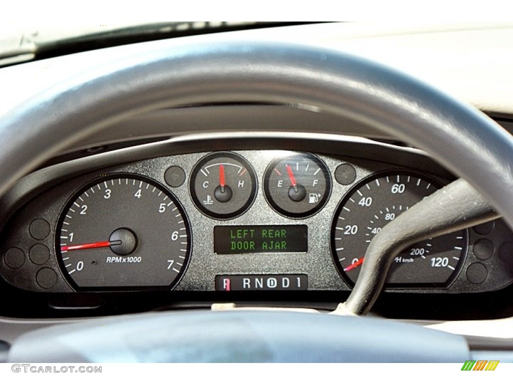 2007 Ford Taurus SE Gauges Photo #66134864