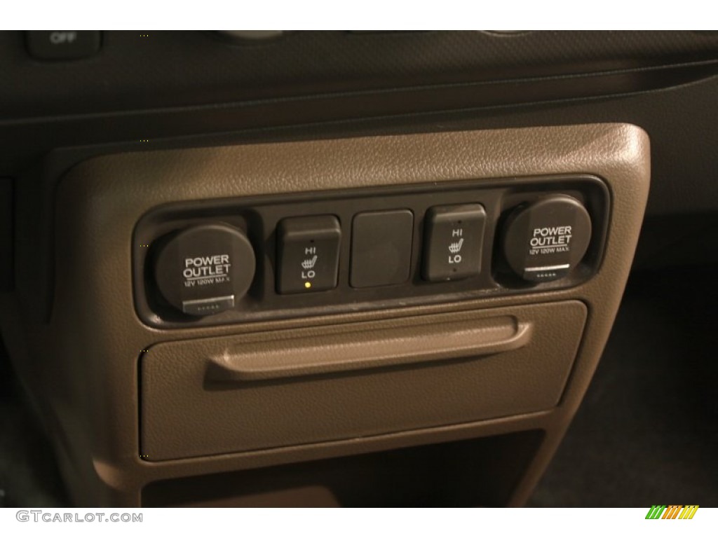 2006 Honda Ridgeline RTL Controls Photo #66134936