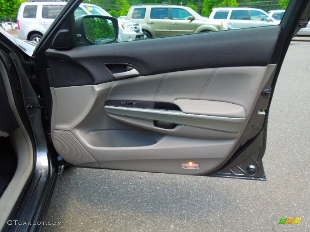 2009 Honda Accord EX-L Sedan Gray Door Panel Photo #66135443