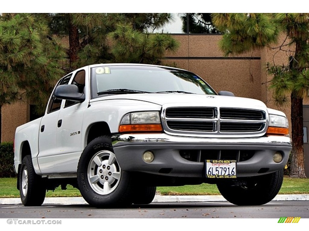 2001 Dakota SLT Quad Cab - Bright White / Dark Slate Gray photo #1