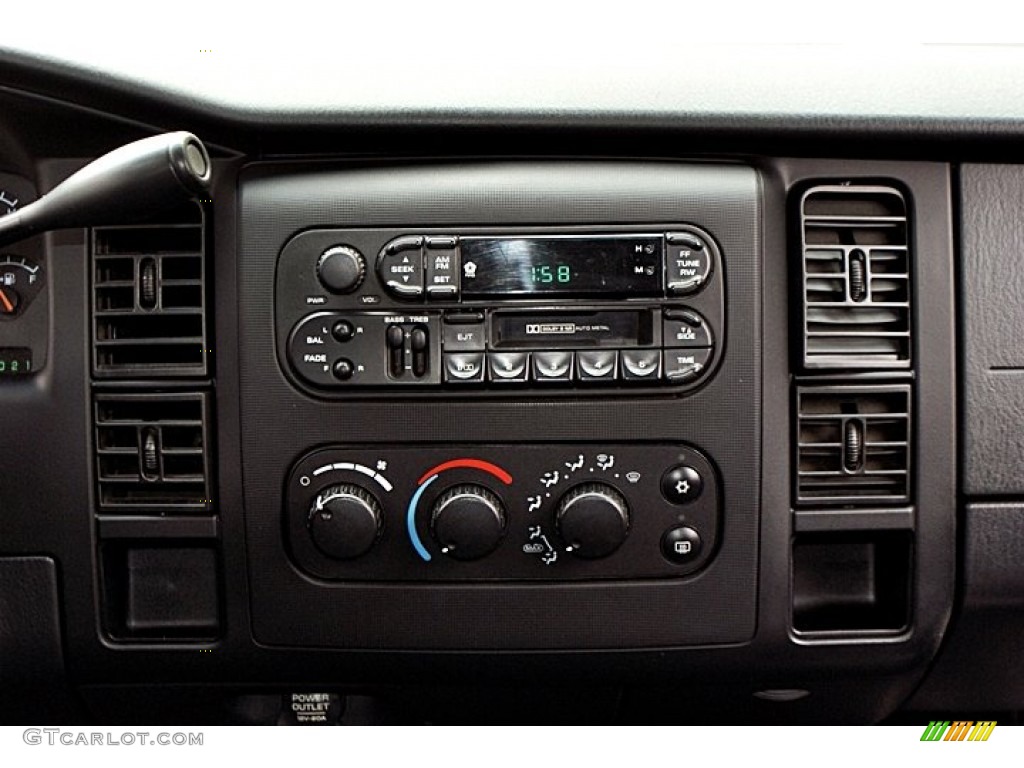 2001 Dodge Dakota SLT Quad Cab Controls Photo #66137288