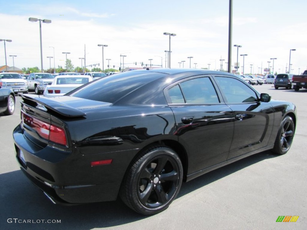 2012 Charger SXT Plus - Pitch Black / Black photo #7