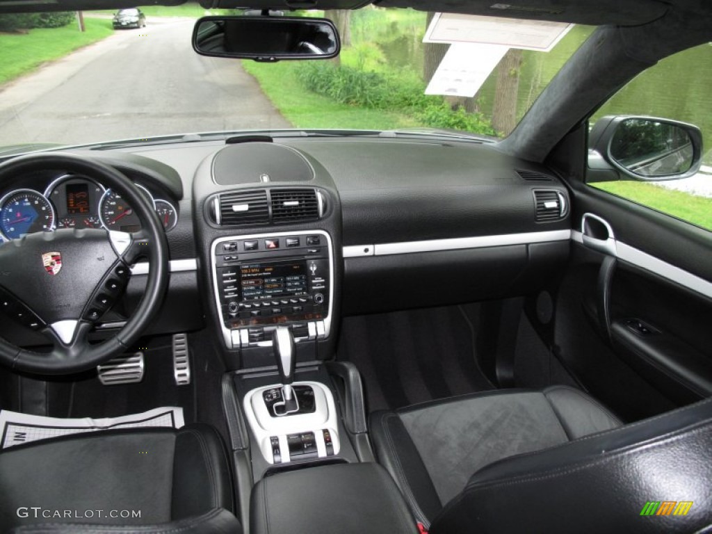 2009 Porsche Cayenne GTS Black w/Alcantara Dashboard Photo #66139547