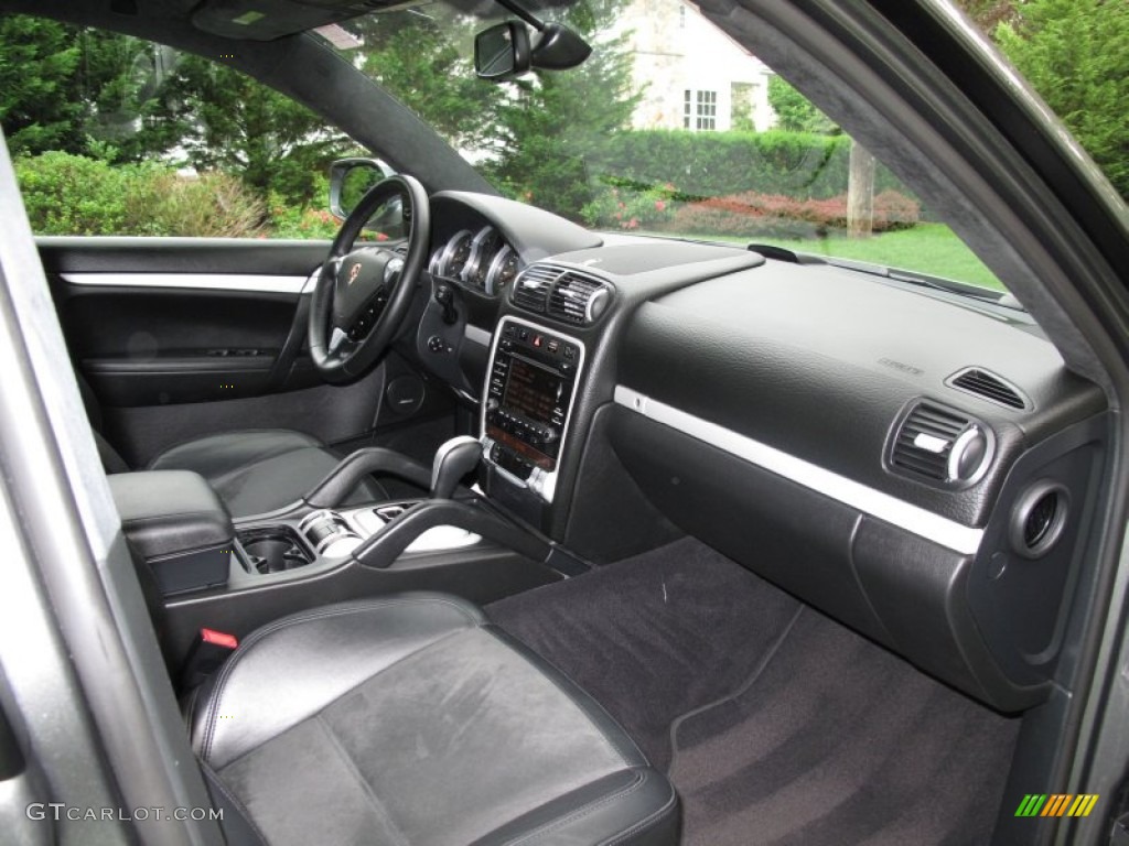 Black w/Alcantara Interior 2009 Porsche Cayenne GTS Photo #66139565